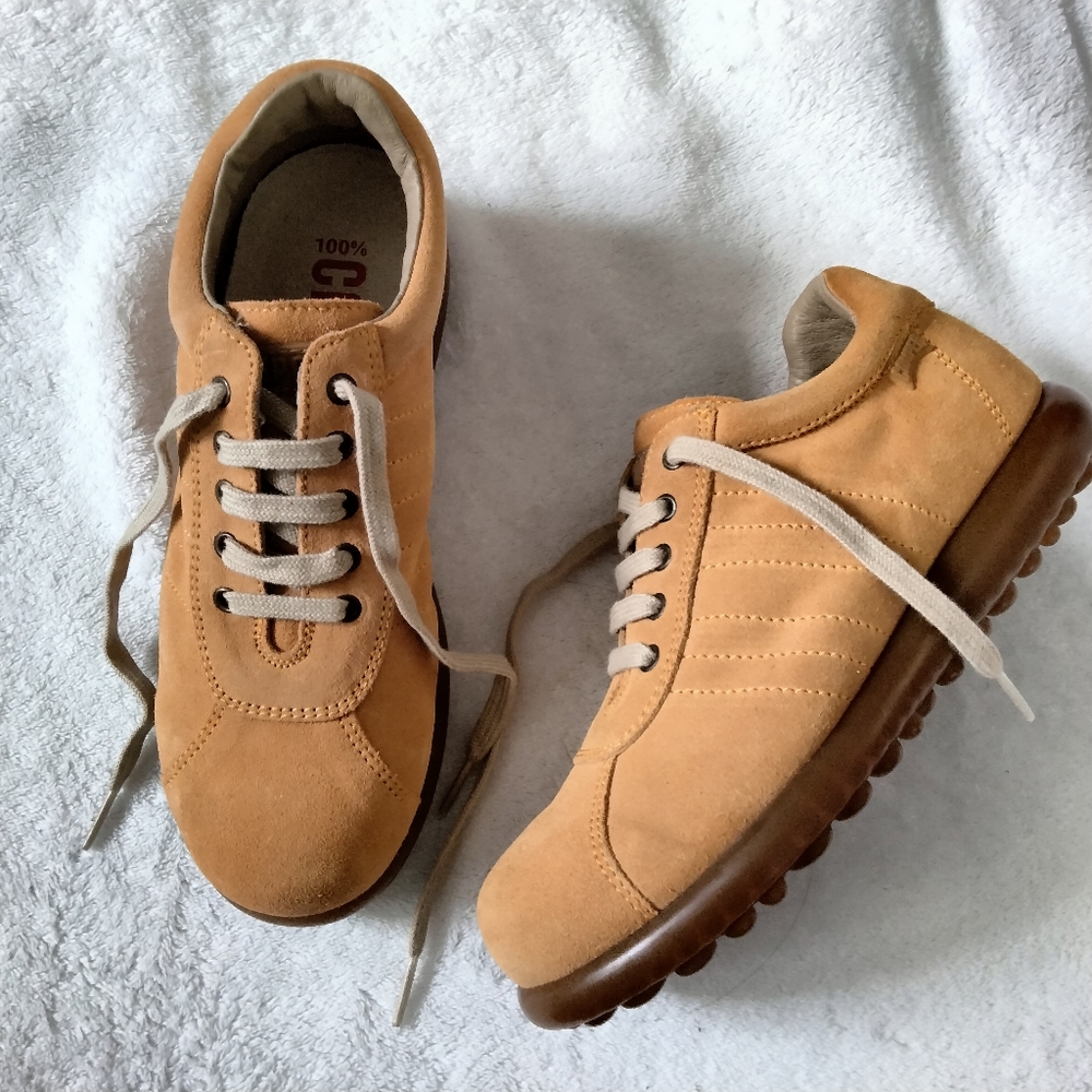 NWOT CAMPER Women's Pelotas Oxford